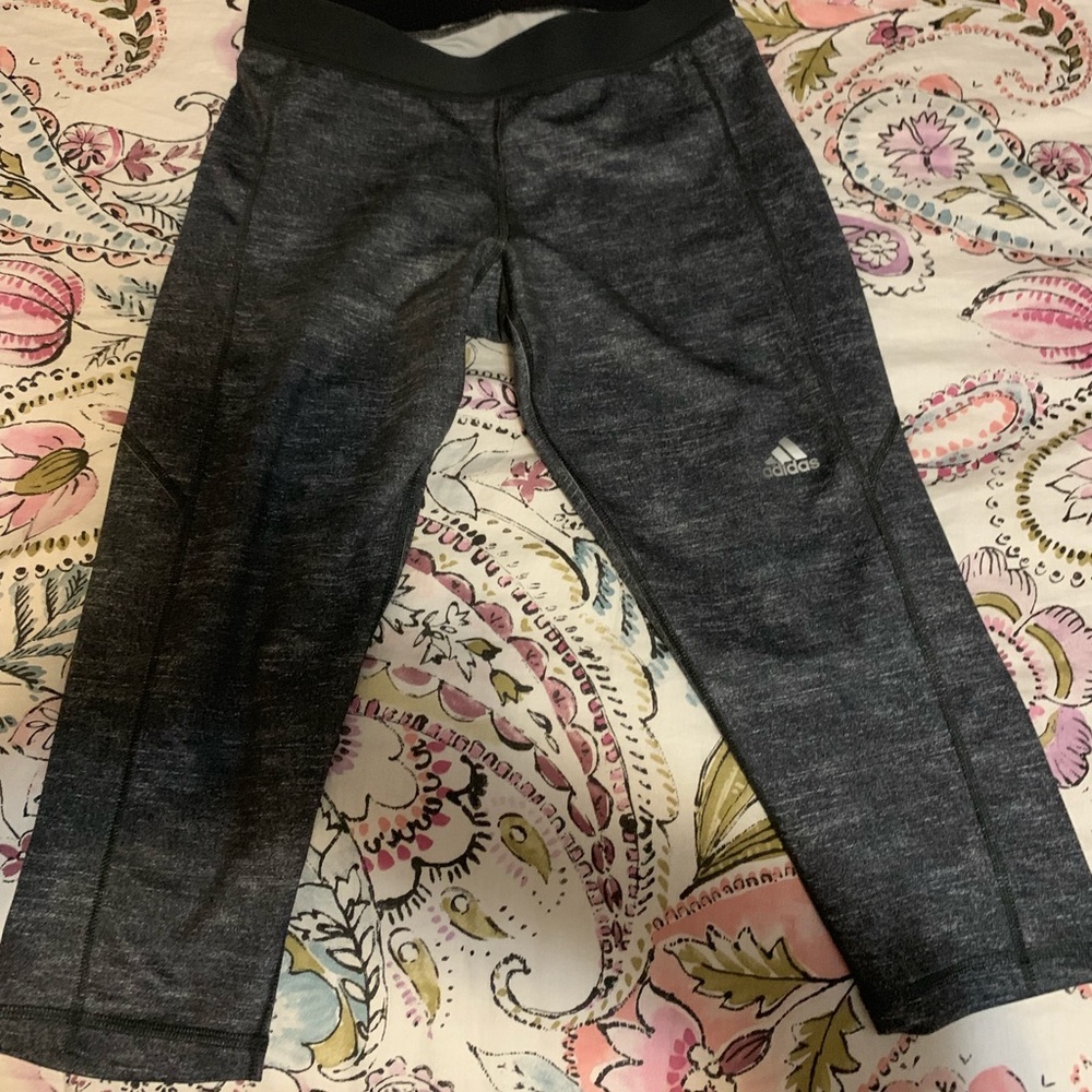 Adidas workout pants size M